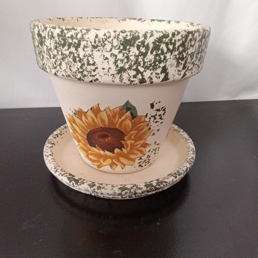 Sunflower Ceramic Planter Pot with Saucer Speckled Green Rim Rustic Cottagecore